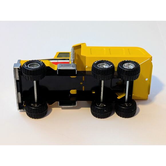 Vintage Metal Nylint Yellow Dump Truck 8" Dongkook Korea Rockford IL USA - Picture 7 of 10